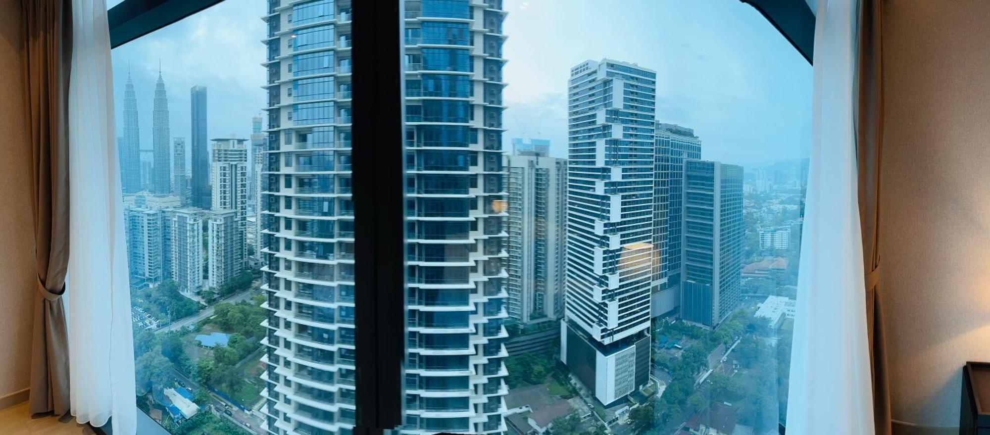 Eaton Residence Klcc Kuala Lumpur Exterior photo