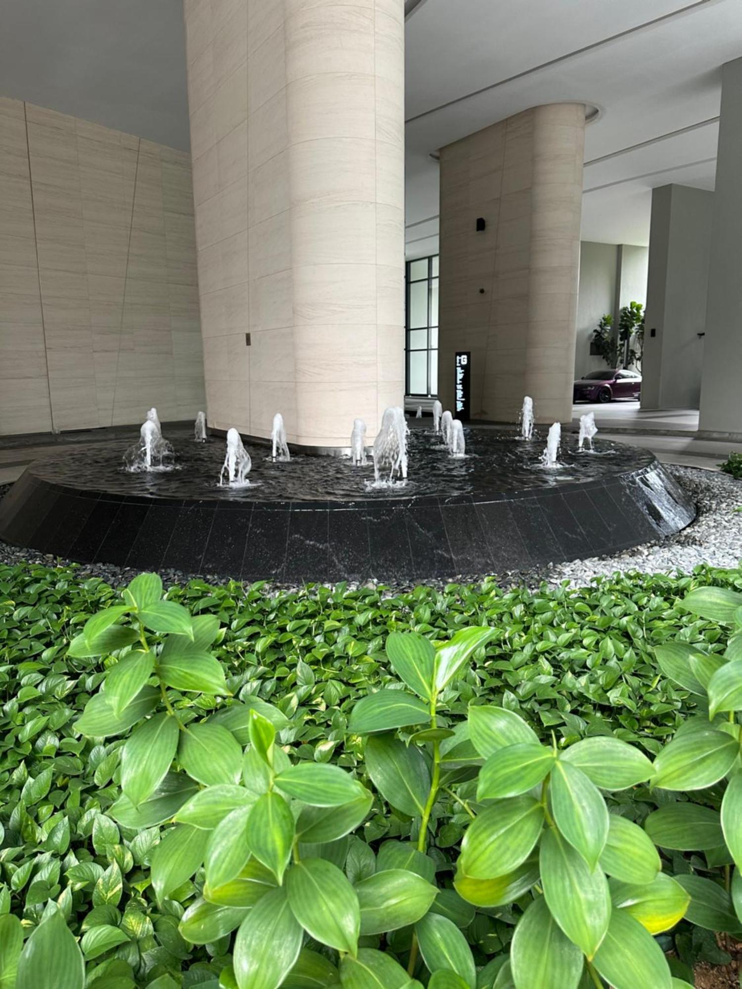 Eaton Residence Klcc Kuala Lumpur Exterior photo