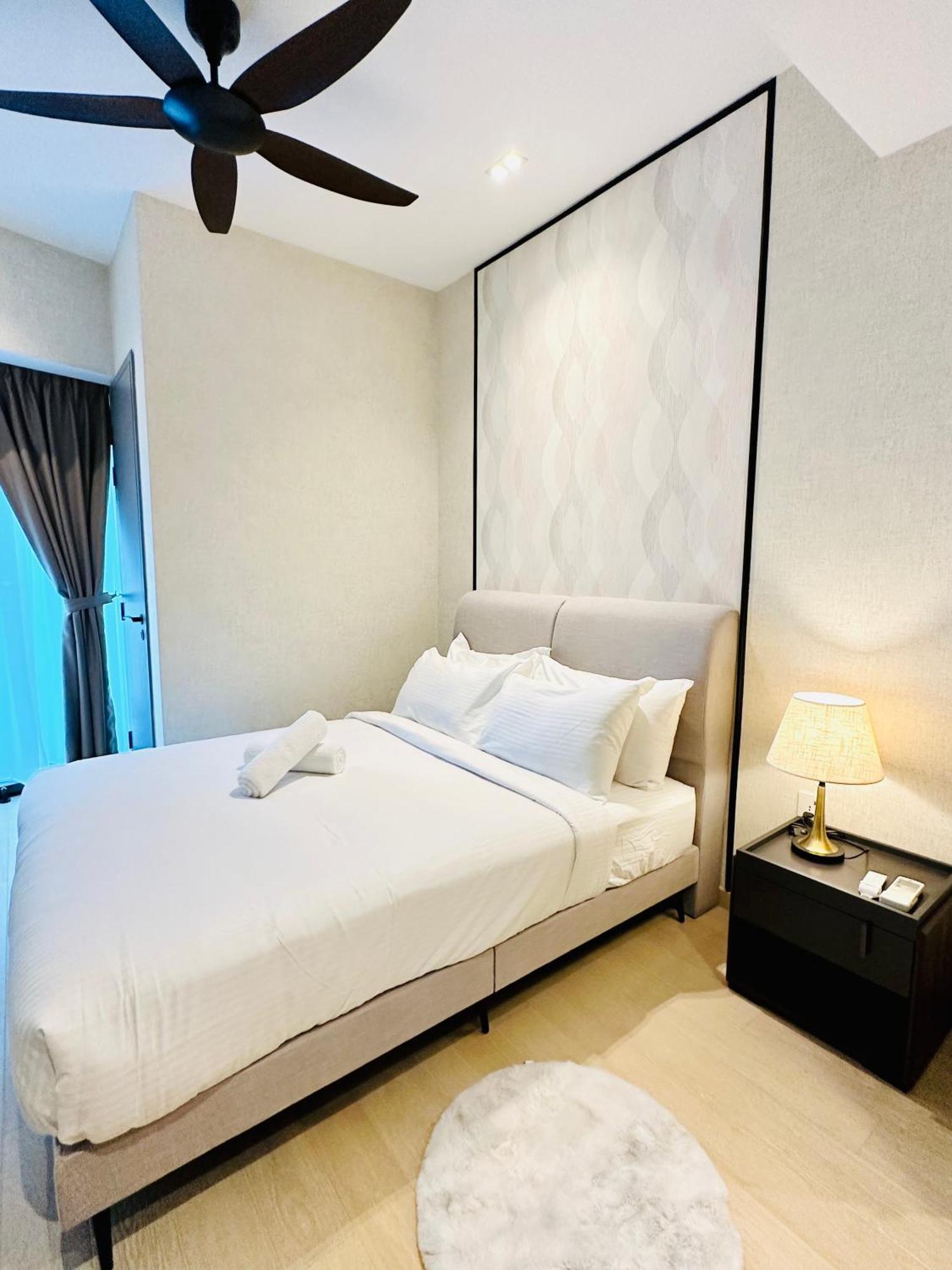 Eaton Residence Klcc Kuala Lumpur Exterior photo